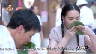 อร่อยขนาดเลียใบตองเลยหรอ  อย่างกับหมาเลย