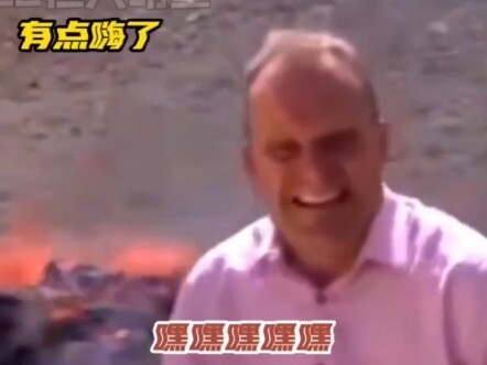 أهالي البلدة الصغيرة: لماذا أصبحنا فجأةً متحمسين هكذا دون سبب؟ #أجانب #مضحك #مذهل #ترفيه_مميز