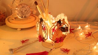 Just have your hands | Heaven Official's Blessing The packaging box turns into a beautiful lantern? 