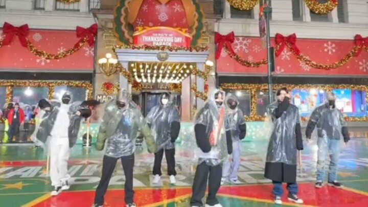 ENHYPEN感恩节舞台下雨天彩排