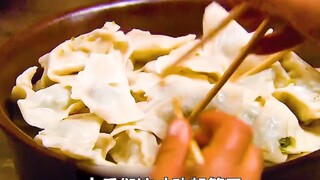 眼看8000斤羊肉就要烂在手里，掌柜的竟把它包成3万斤饺子送人，不料却意外成为了一代商业奇才