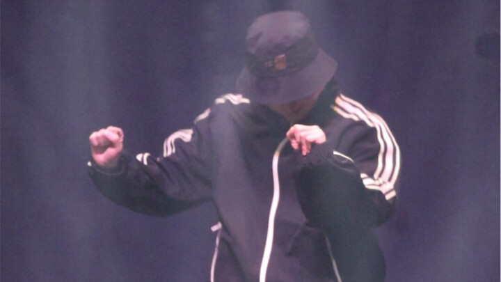Chen Zhang Taikang: Can’t even win you over with a simple dance?