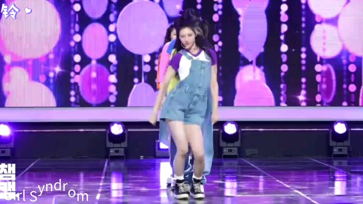 ฉันสังเกตว่าเพลงของหลี่ทุกเพลงช่วงใกล้จบฟังดีมาก (ท่าเต้นก็สวยมากด้วย)