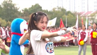 [ขยายความสวยของคุณ] เวทีดนตรีในมหาวิทยาลัย POP! การถ่ายภาพแนวตั้ง