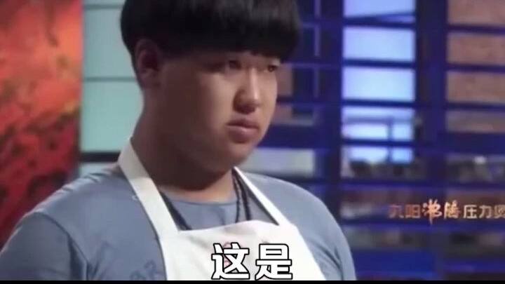 تسعة دورات الأمعاء الكبيرة D L C