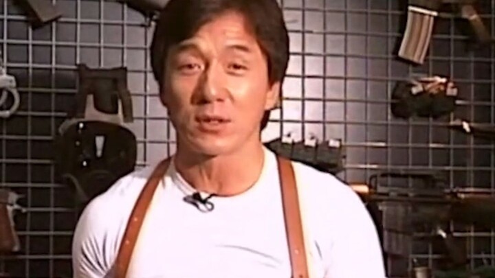 成龙这段对别的演员的模仿，太好笑了。