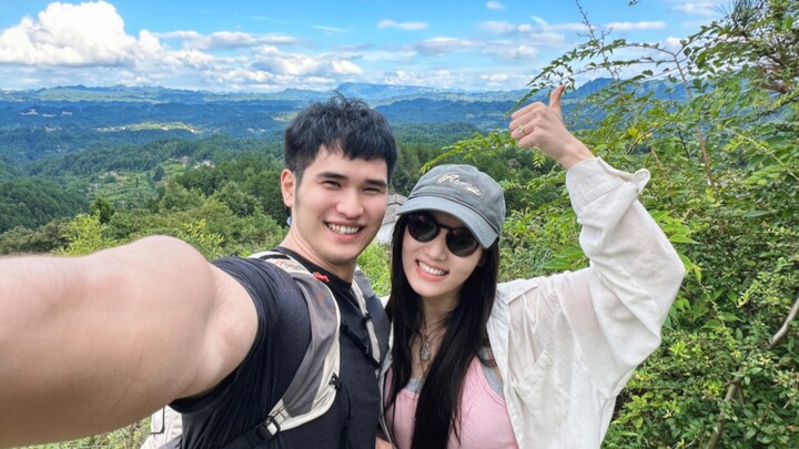 A hiking vlog, hehe