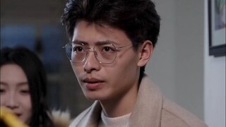 半夜睡醒都得给自己两巴掌…