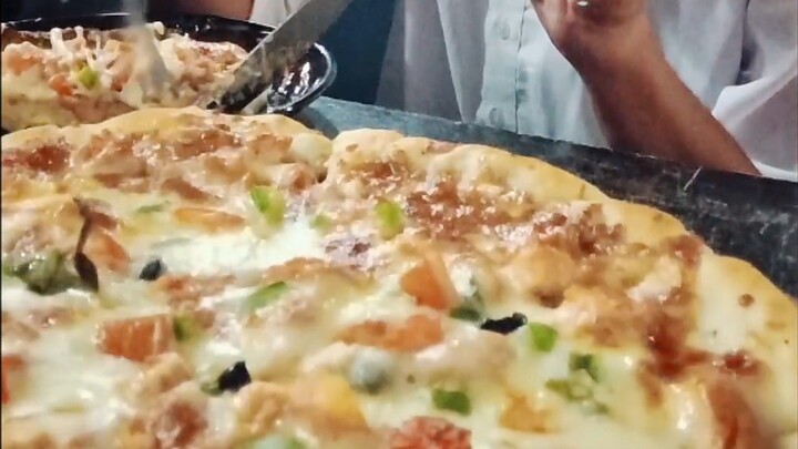 Pakistani Pizza Taste #bilibili