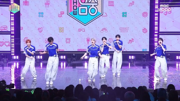 Trong phần encore, wish đã đặc biệt nhảy đoạn dance break để dành tặng người hâm mộ, vừa nhảy vừa há