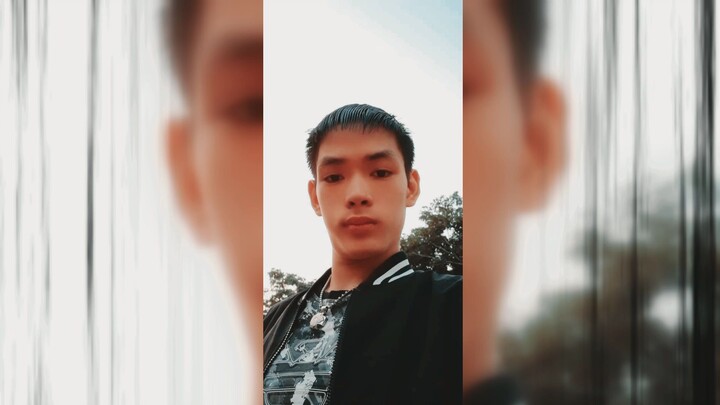 cậu bé đẹp trai nhất