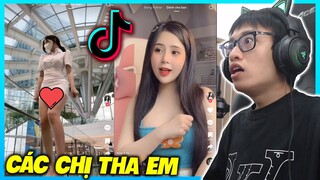 CHỊ ƠI MẶC VÁY THÌ CẨN THẬN HÙNG THÍCH ĐÓ VÀ CHẢY NƯỚC MIẾNG VỚI Y TÁ | HÙNG AKIRA XEM TIK TOK VN