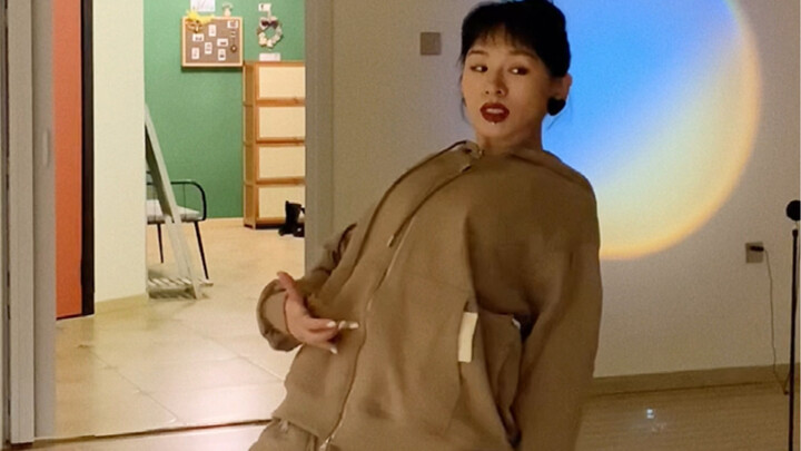 [Basic Dance Skills: Wave] Still can’t do the forward and backward wave? Or can’t do it well? You ne
