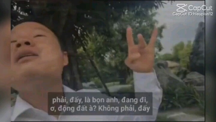 ơ động đất à😂😂