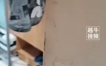 Let me show you the new lock I just installed in my dorm!