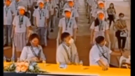 (mapa song) they sing mapa I'm crying when I watch it