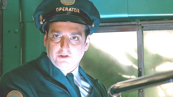 After the old man passed away, God sentenced him to drive the heavenly bus for 500 years before he c
