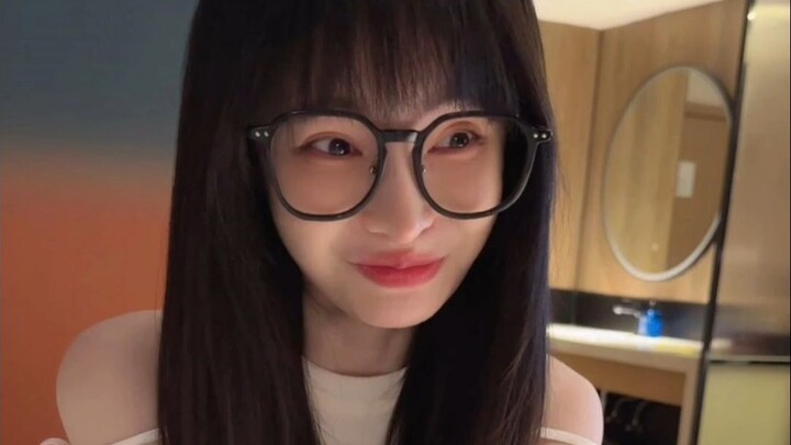 Chú chồng của tôi đến rồi, đến lượt tôi hành hạ cô ấy thôi!