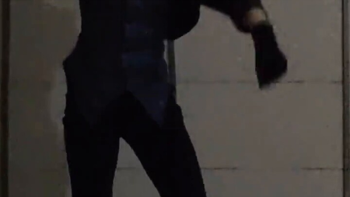 Look, Chuuya Nakahara dances badly!