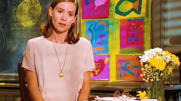 Từ nhỏ, cô đã sở hữu thiên phú vượt trội so với người khác, nhưng sự thờ ơ của gia đình khiến tài nă