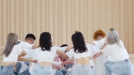 【TutorYim】Kue beras kecil benar-benar pandai menari 555 Penampilan tarian BamBam versi Yim potongan