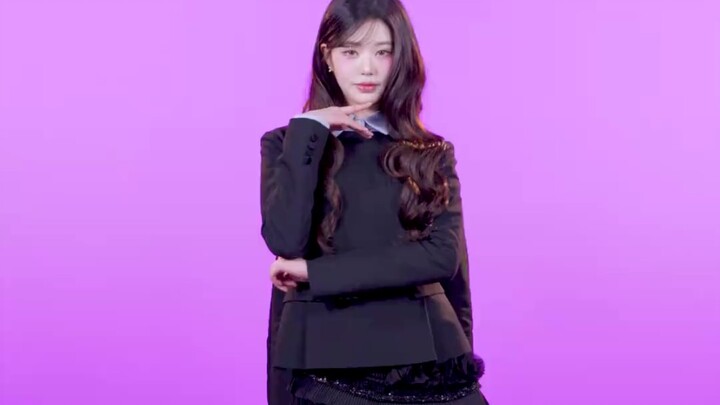 IVEIVE เรลีย์เต้นเพลง "ATTITUDE"