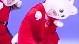 "أنا شخص ممل" هوانغ شيوان تشن، مجرد وقوفك هناك ممتع جدًا ههههه