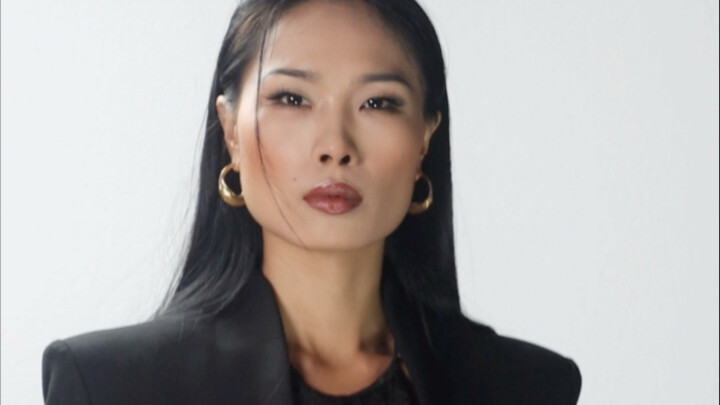 “Aku pilih yang keenam, terus kamu?”