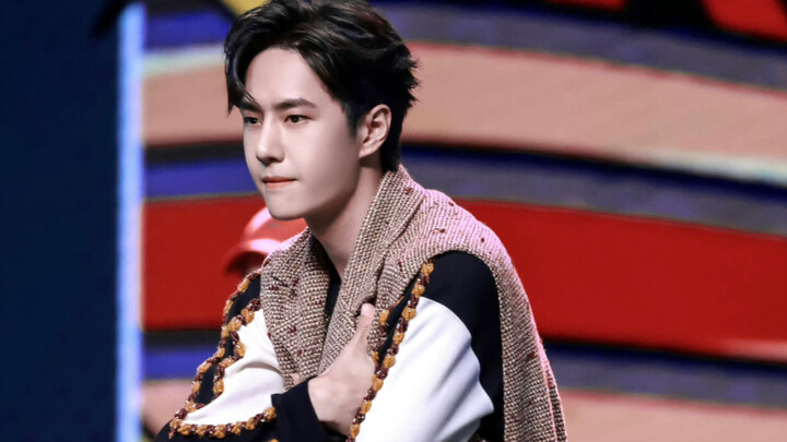 【وانغ يبو | رقص】 وانغ يبو الذي لا فرق لديه في الرقص بأي مكان في العالم، هذه المرة رقص أمام شعوب العا