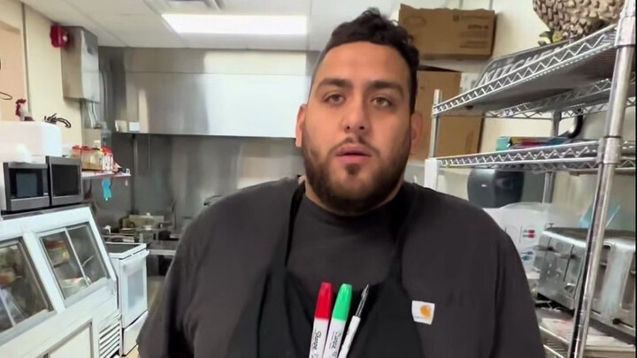 Kumpulan "Menjual barang di menit terakhir" yang sedang viral di Douyin internasional