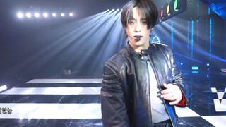 SEVENTEEN李灿Solo曲Wait 首打歌舞台