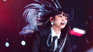 [Drag Race] On the Creation of a Stage Image (Is This Hair Really That Silky?)