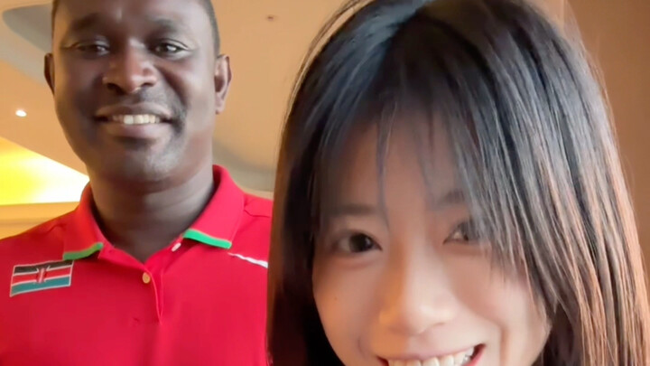 I had the chance to meet 800m world record holder David Rudisha, invited by Shenzhen Lizhi Sports!