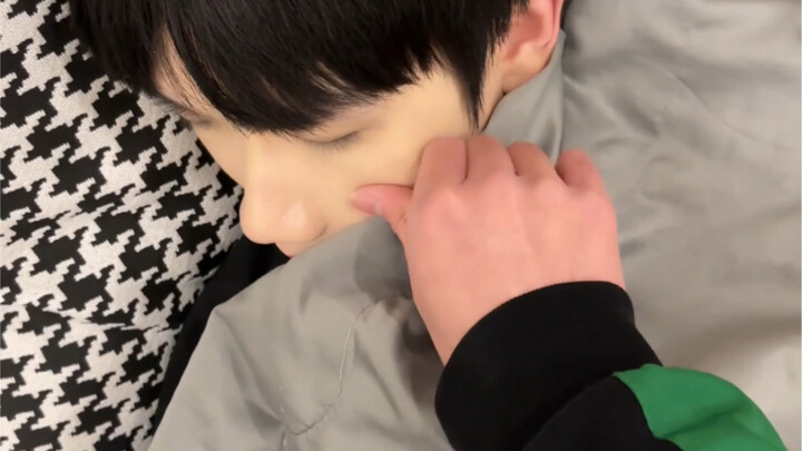 ผลลัพธ์ของการเผลอไปยุ่งกับน้องชาย