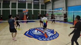 [Perspektif orang pertama bola voli] Serangan utamanya adalah kehidupan dan serangan sekundernya ada