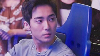 Ji Shengli bermain gim video dengan putranya. Saya khawatir tidak ada orang tua yang akan melakukan 