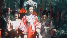 The same walking manner: Concubine Gao VS Concubine Hua