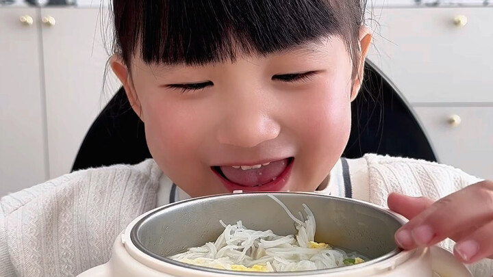 اليوم الأول الذي اشتقت فيه إلى أختي الكبرى