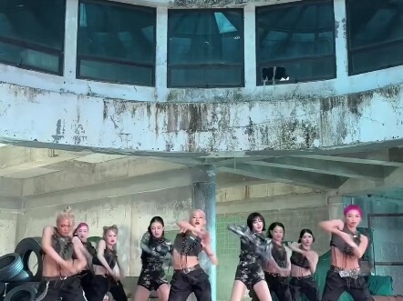 MOMO จีฮโย ท้าทาย ♡ ขี่ไปกับ OJOGANG