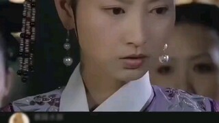 นางสนมคนที่สองในเมืองต้องห้าม