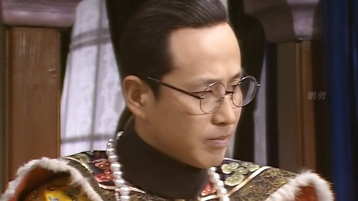 Phổ Nghi dự định đặt niên hiệu mới để lên ngôi, nào ngờ người Nhật lại không cho ông mặc long bào