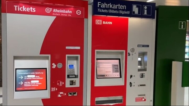 PUBLIC TRANSPORTATION in Germany [Explained]