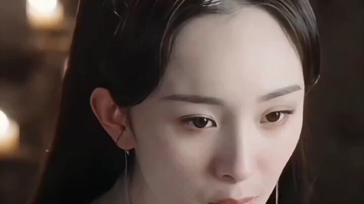 ไป๋เฉียนผู้เชี่ยวชาญด้านดนตรี จะไม่เข้าใจเพลงเฟิ่งฉิวหวงที่โม่หยวนบรรเลงให้เธอฟังได้อย่างไร? เพียงแต