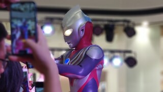 [Acara Offline] Pertunjukan Pertempuran Aeon Ultraman Tiga VS Kiri Elodian Guangzhou·Jinshazhou 2019