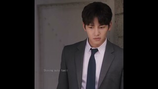 The way he kicked at him 😂 #suspiciouspartner #jichangwook #jealous