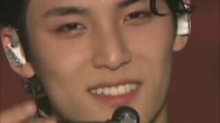 Guys can only show off if they look like Kim Min-kyu