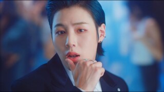 하성운 (HA SUNG WOON) - 'Strawberry Gum (Feat. Don Mills)' M/V | 하성운