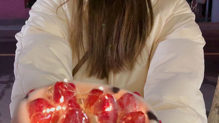 ประสบการณ์ที่ได้รับอาหารมื้อแรกของปีใหม่จากบล็อกเกอร์อาหารที่เดินทางมาไกลนับพันลี้เป็นอย่างไร? วันนี