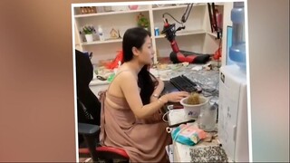 Hot Girl mà thế này thì ...