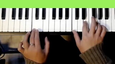 How to add flowers to column accompaniment?